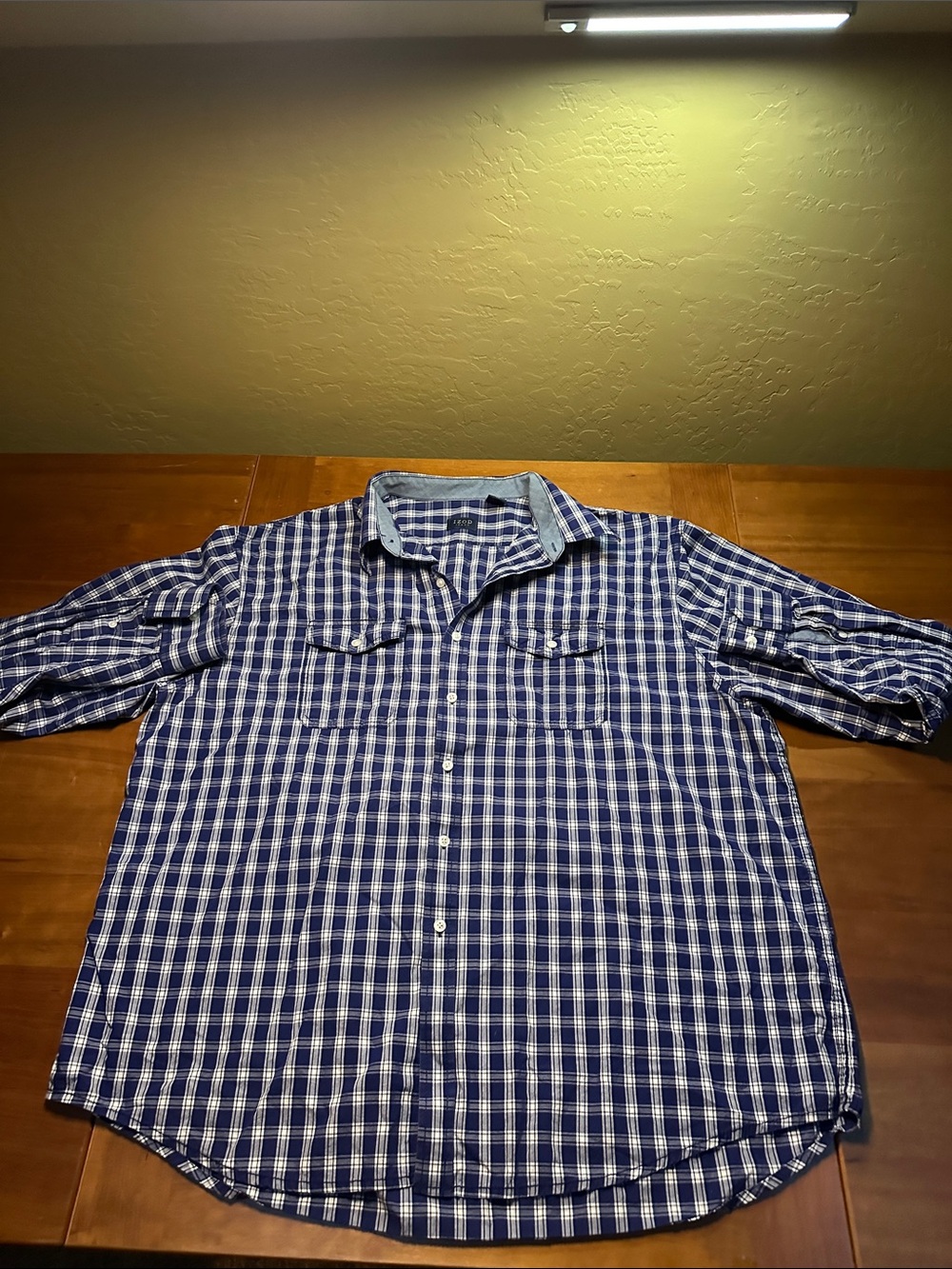Izod Blue and White Plaid Long-Sleeve Button-Down Shirt XXL - Picture 2 of 7